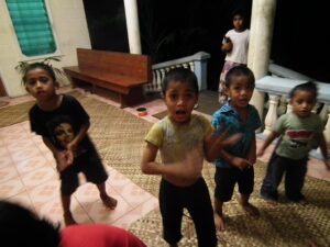 Samoan children in a fale